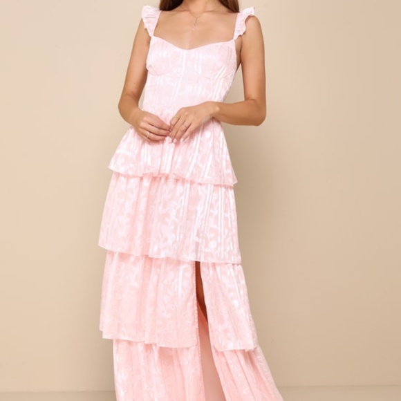 Lulus Stunning Glory Light Pink Floral Jacquard Tiered Maxi Dress - Size L - Picture 1 of 1